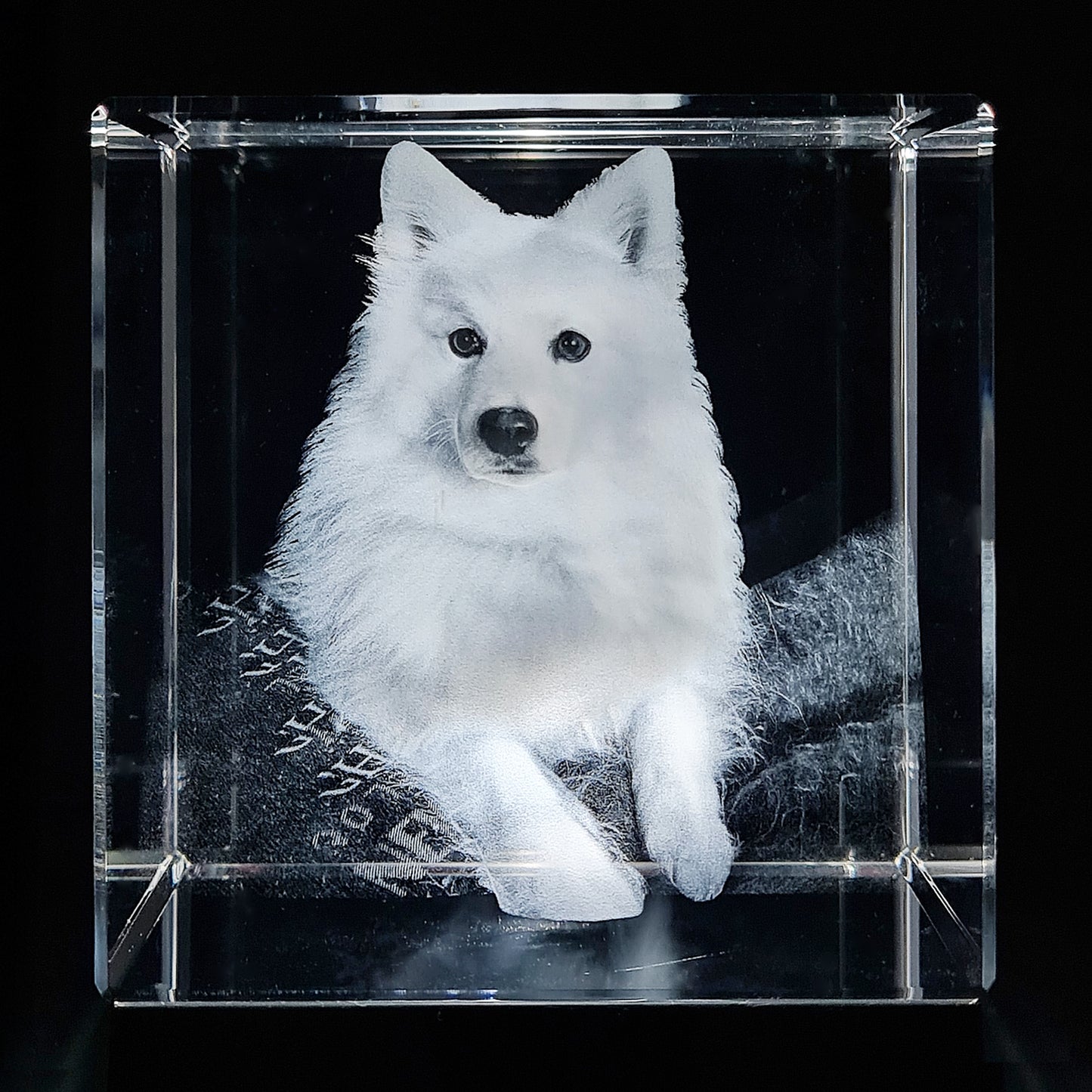 Custom LED Crystal - Medium 80x80x80mm  square Cube