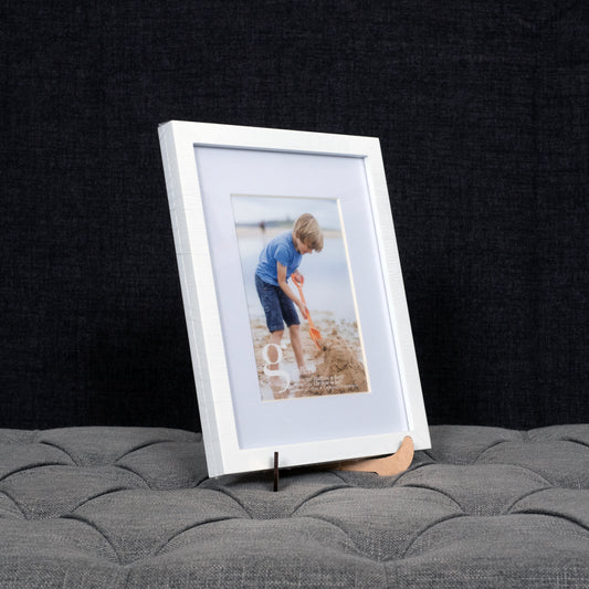8x10 Frame with 5x7 Opening - White